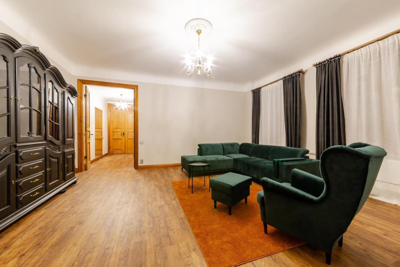 Gourmet Storie'S Ap 68Sqm Renovated Free Parking Apartman Riga Kültér fotó